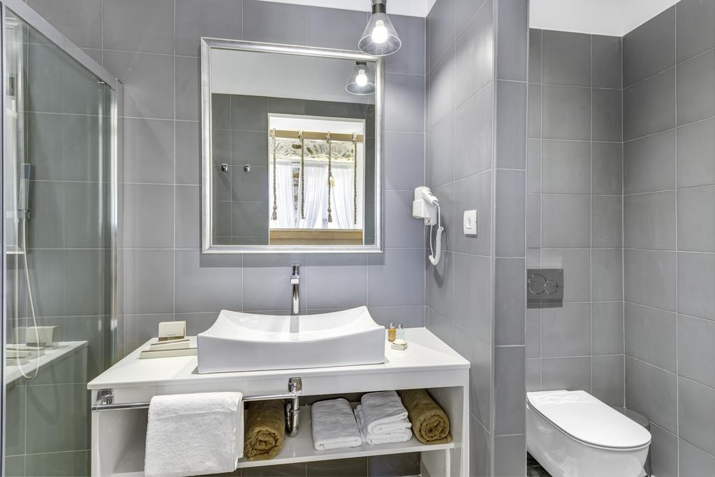 1844 Suites Syros Ермополи Екстериор снимка