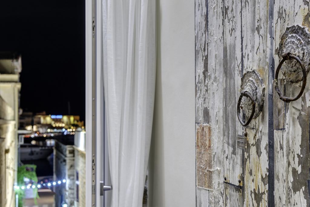 1844 Suites Syros Ермополи Екстериор снимка
