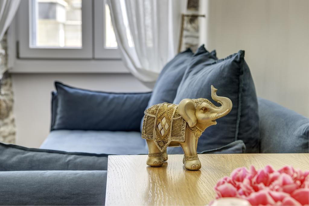 1844 Suites Syros Ермополи Екстериор снимка